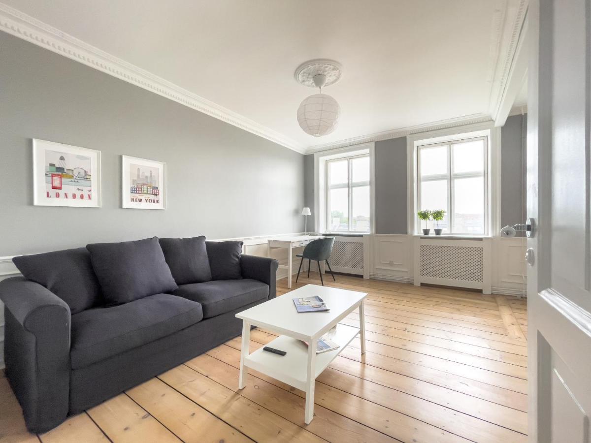 Stylish Classic Danish Design Apartment København Eksteriør bilde
